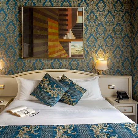 Residenza Canova Tadolini - بيت ضيافة