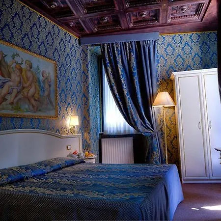 Residenza Canova Tadolini 4* Roma