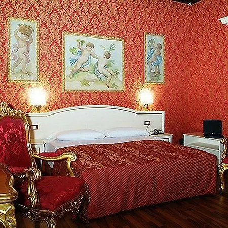 Residenza Canova Tadolini 4*