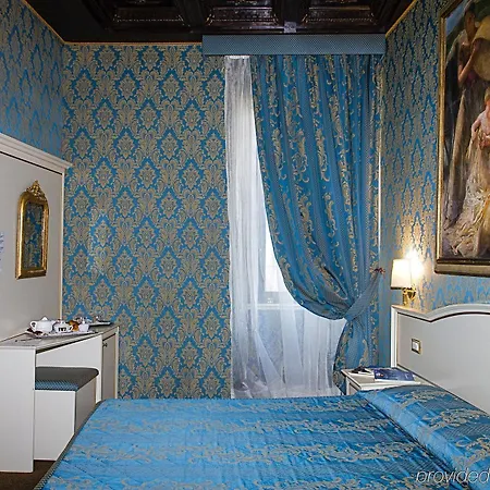 Residenza Canova Tadolini 4* Roma