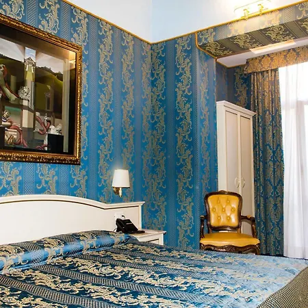 Residenza Canova Tadolini 4* Roma