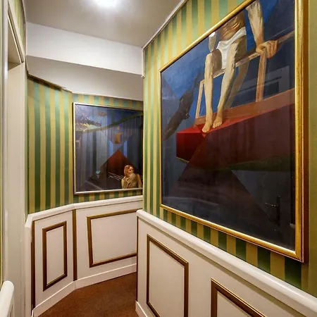 Residenza Canova Tadolini 4*