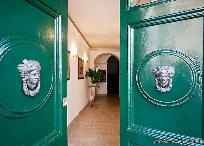 Residenza Canova Tadolini - 4*