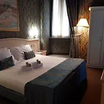 Residenza Canova Tadolini - 4*