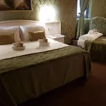 Residenza Canova Tadolini - 4*